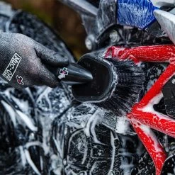 Muc-Off Zachte Wasborstel -Winkel Voor Motorfietsonderdelen muc off brush individual soft washing 4